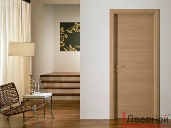 Межкомнатная дверь Классика (горизонтальный шпон)