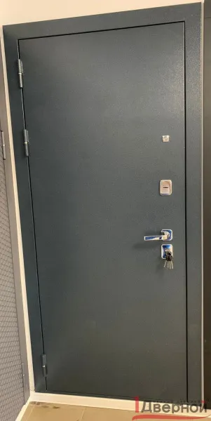 Входная дверь Корсика Зеркало СБ16